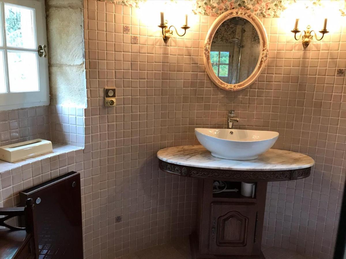 Le Petit Chateau - Adults Only Property Le Bugue Esterno foto