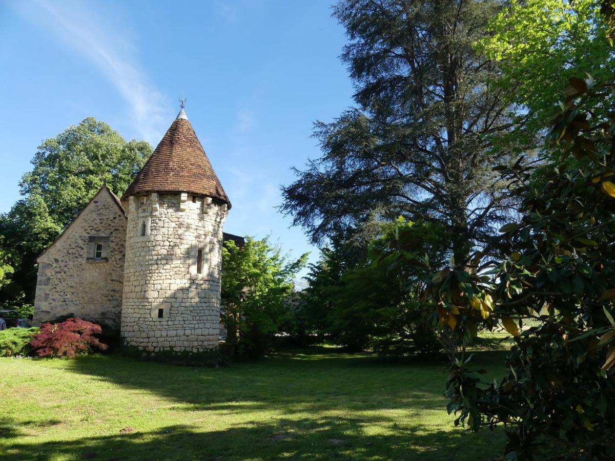 Le Petit Chateau - Adults Only Property Le Bugue Esterno foto