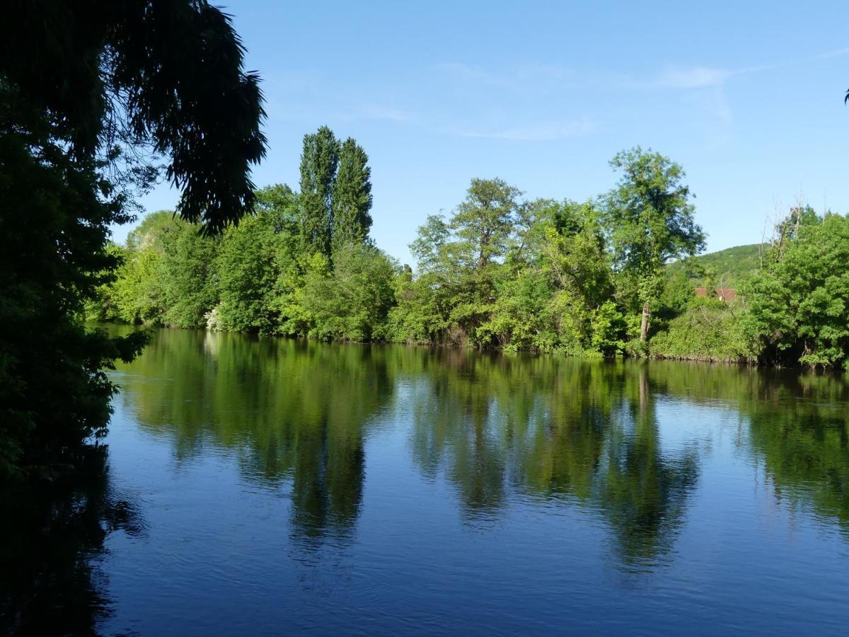 Le Petit Chateau - Adults Only Property Le Bugue Esterno foto