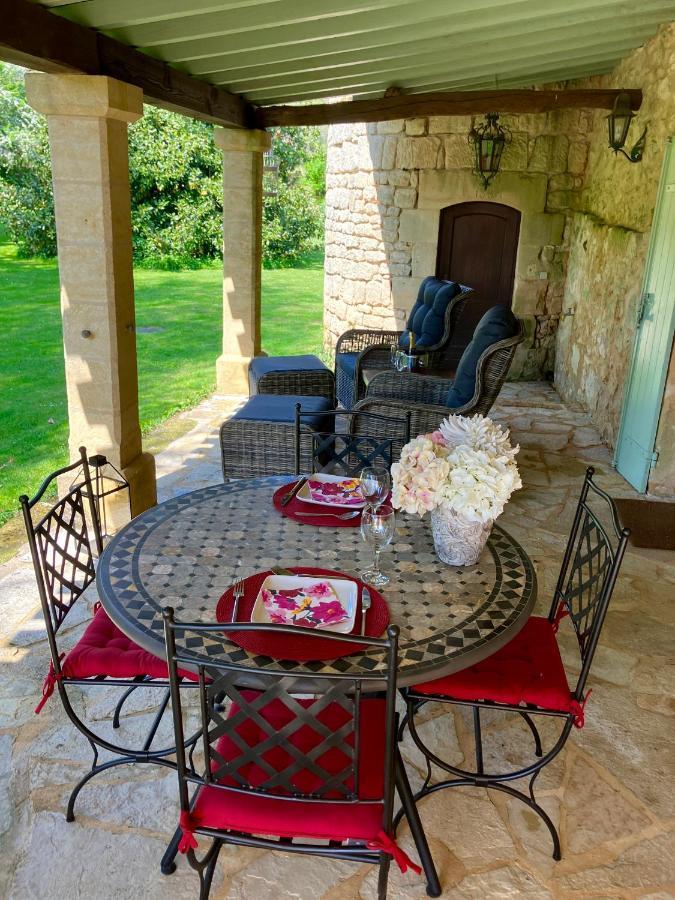 Le Petit Chateau - Adults Only Property Le Bugue Esterno foto
