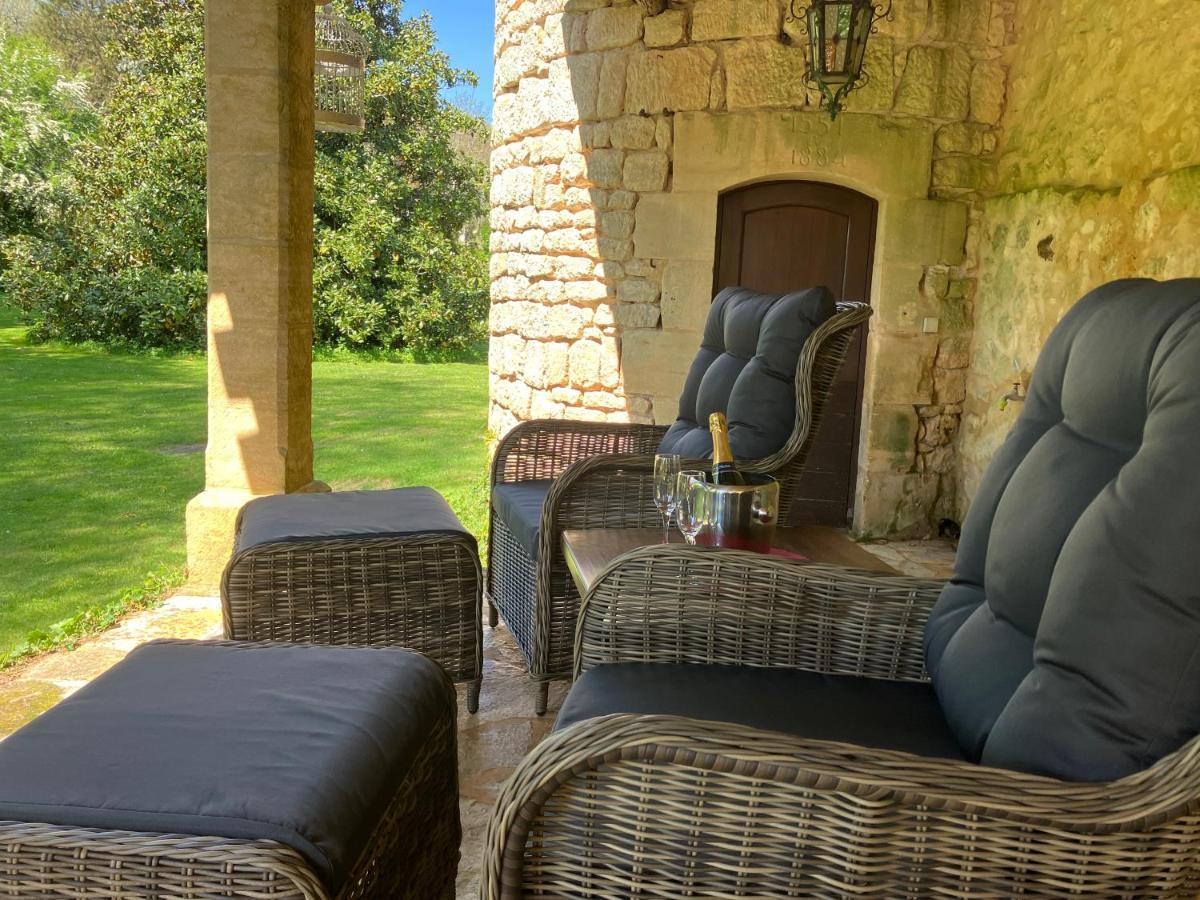 Le Petit Chateau - Adults Only Property Le Bugue Esterno foto