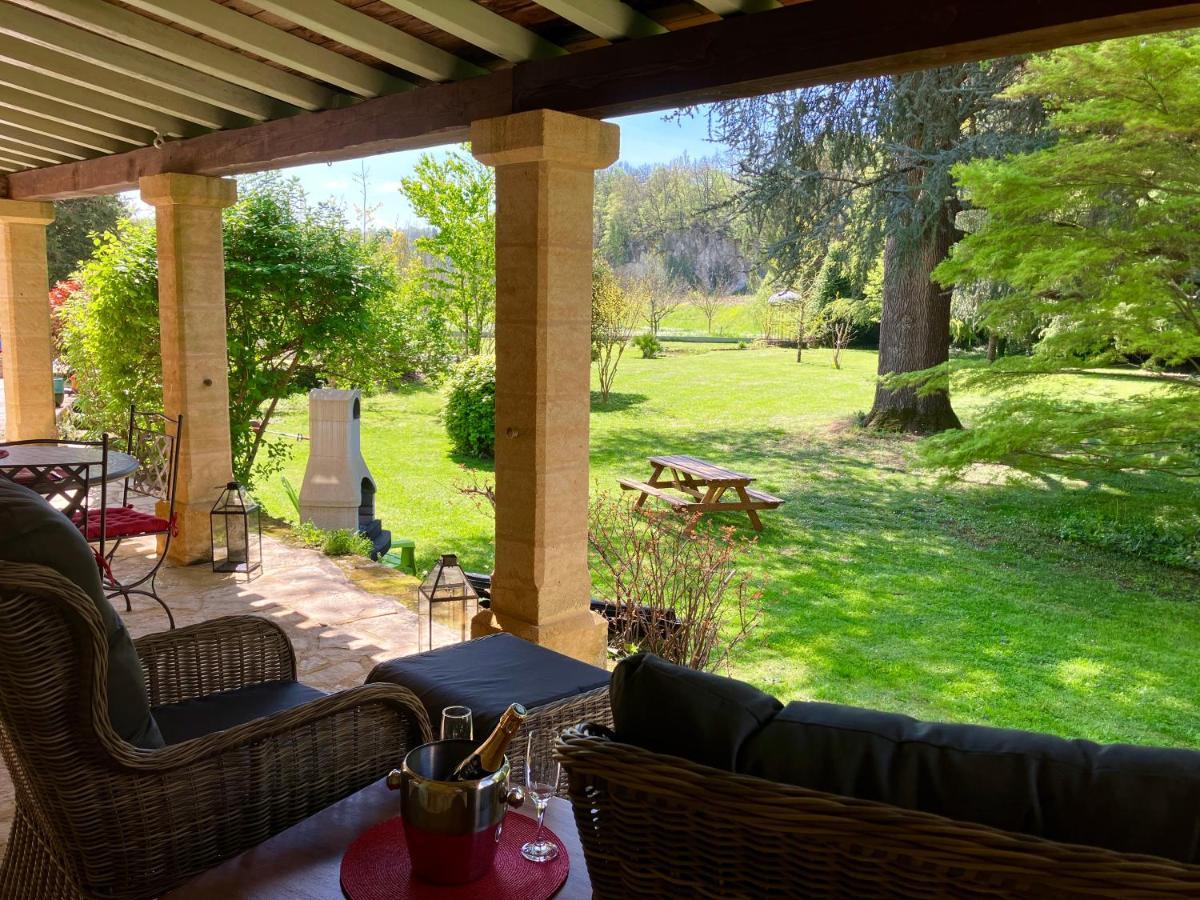 Le Petit Chateau - Adults Only Property Le Bugue Esterno foto