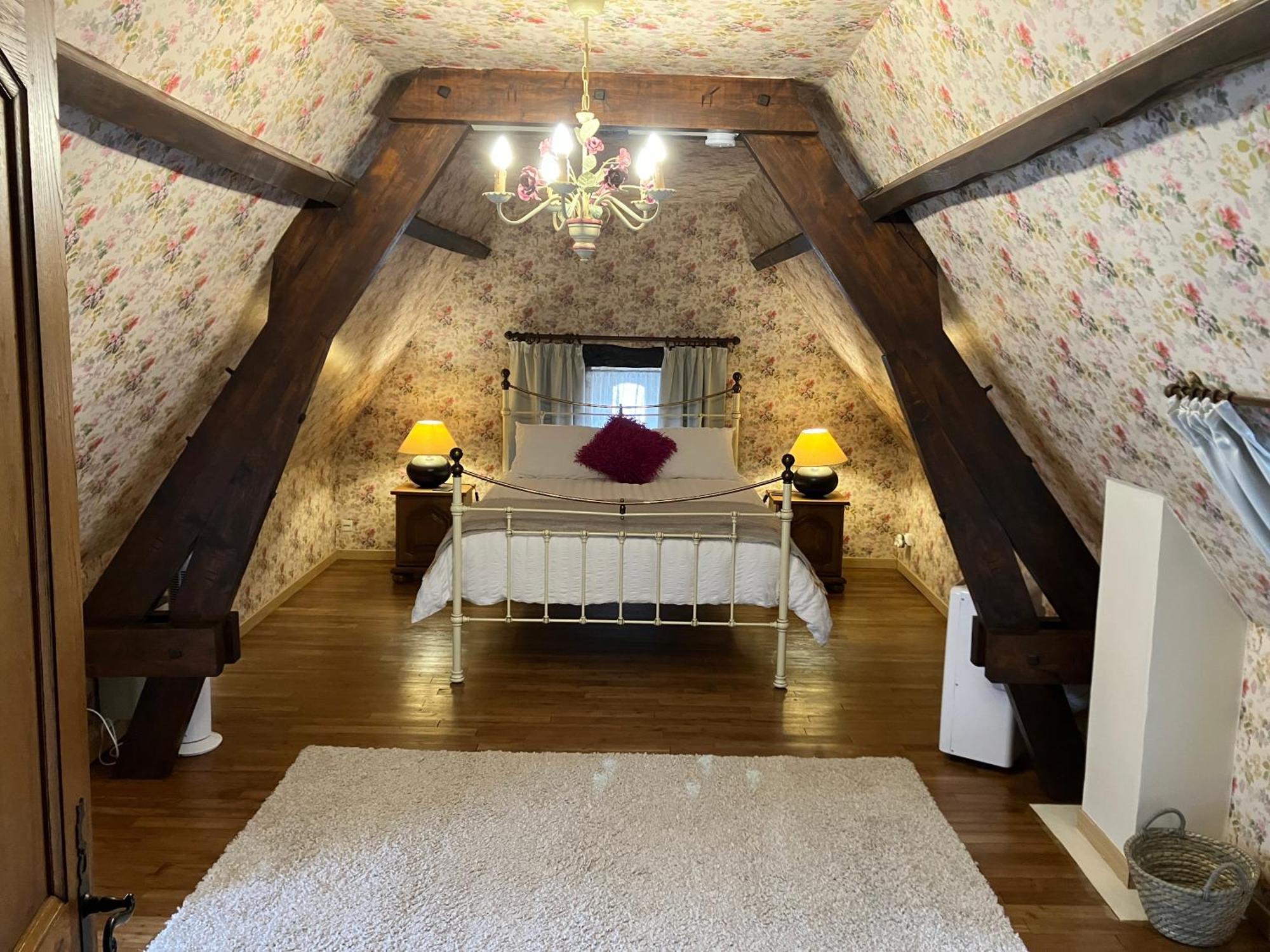 Le Petit Chateau - Adults Only Property Le Bugue Esterno foto