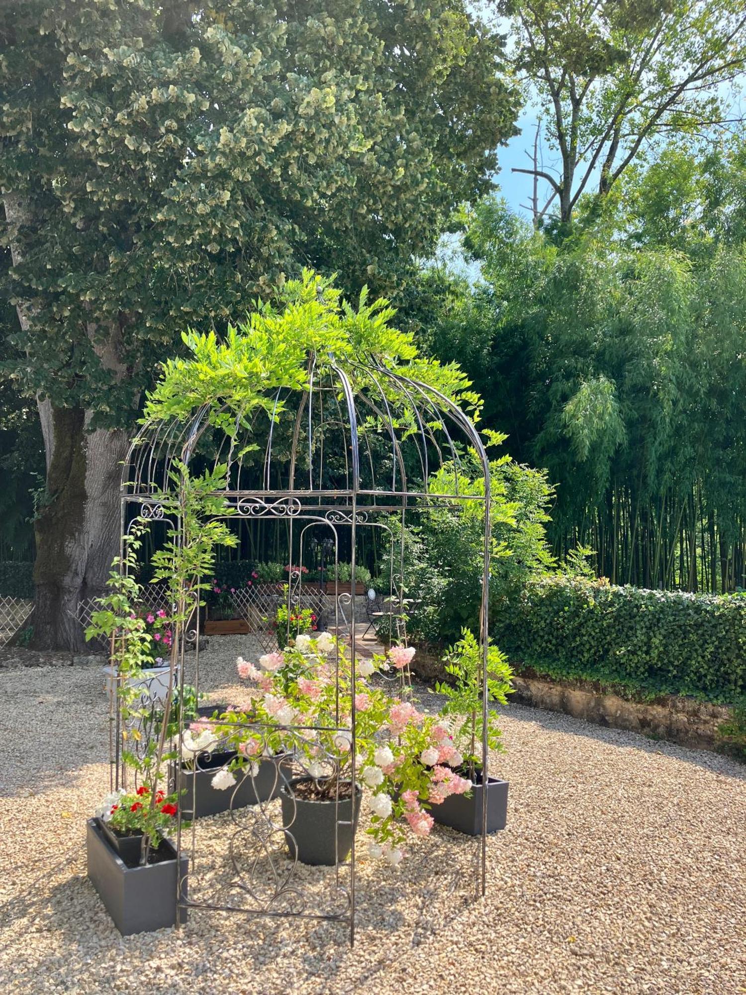Le Petit Chateau - Adults Only Property Le Bugue Esterno foto